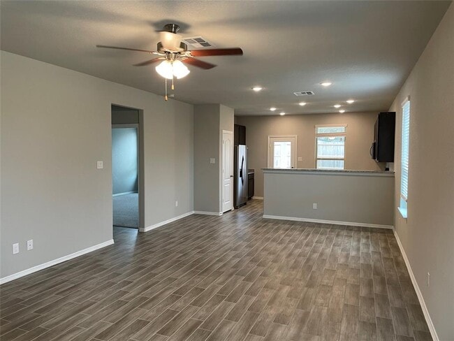 Building Photo - 822 Redinger Ridge Dr