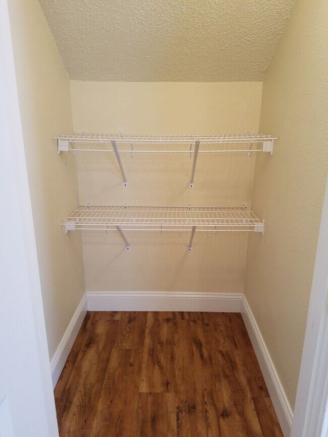 Building Photo - Dexter Grant Townhouses