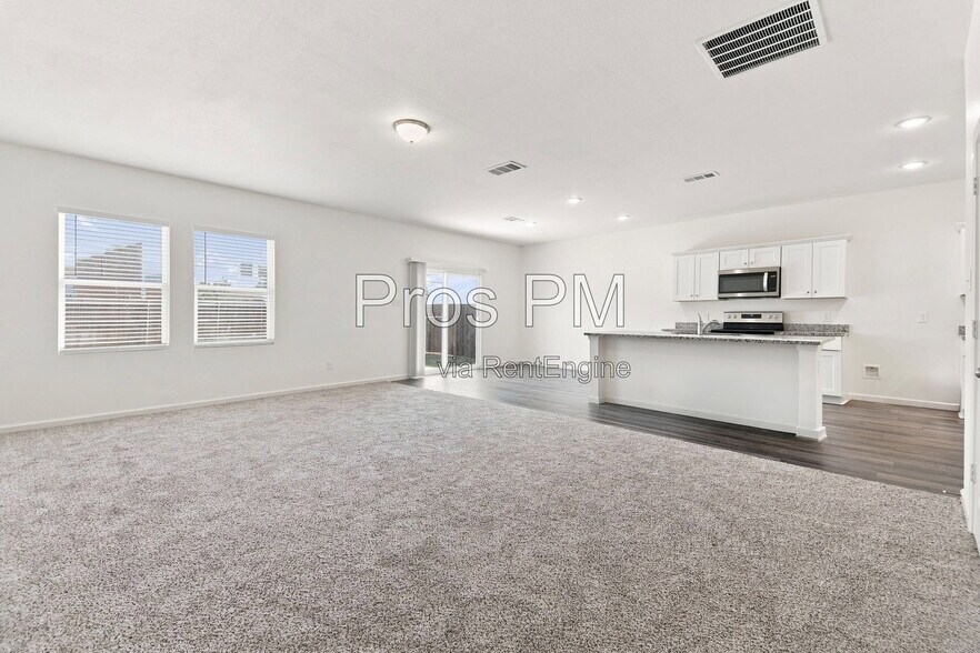 Building Photo - 6520 Calico Ln