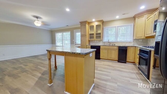 Building Photo - 8723 Houston Ridge Rd