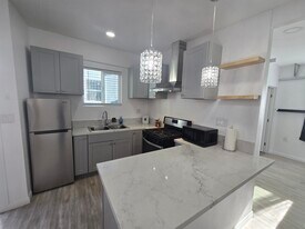 Building Photo - 1943 Claudina Ave