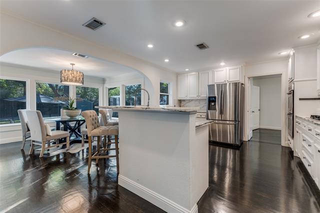 Building Photo - 3778 Shorecrest Dr