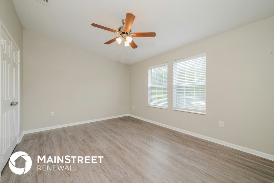 Building Photo - 2516 Jeannin Dr