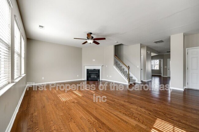 Building Photo - 3000 Sewee Ln