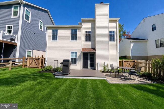 Building Photo - 20521 Neerwinder St