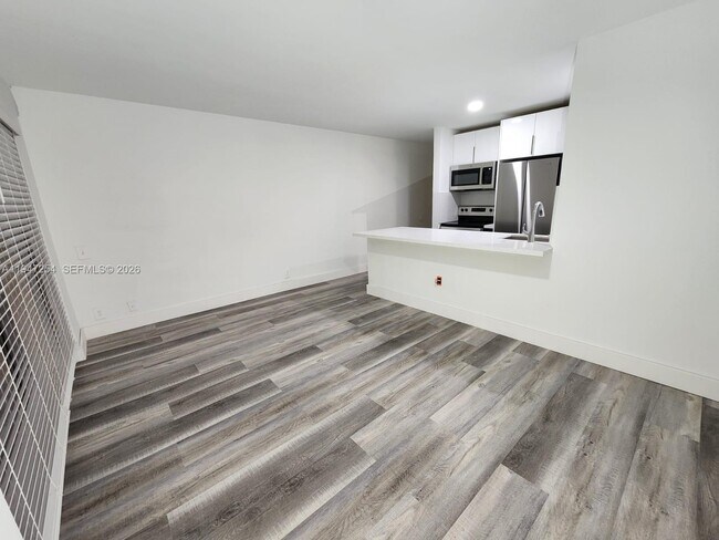 Building Photo - 4545 Treehouse Ln