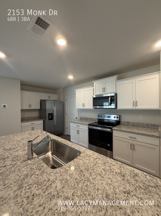 Building Photo - 2153 Monk Dr