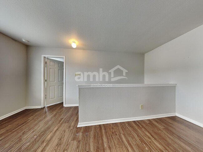 Building Photo - 1516 Bray Dr