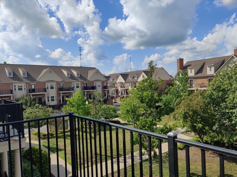Building Photo - 25564 Portico Ln