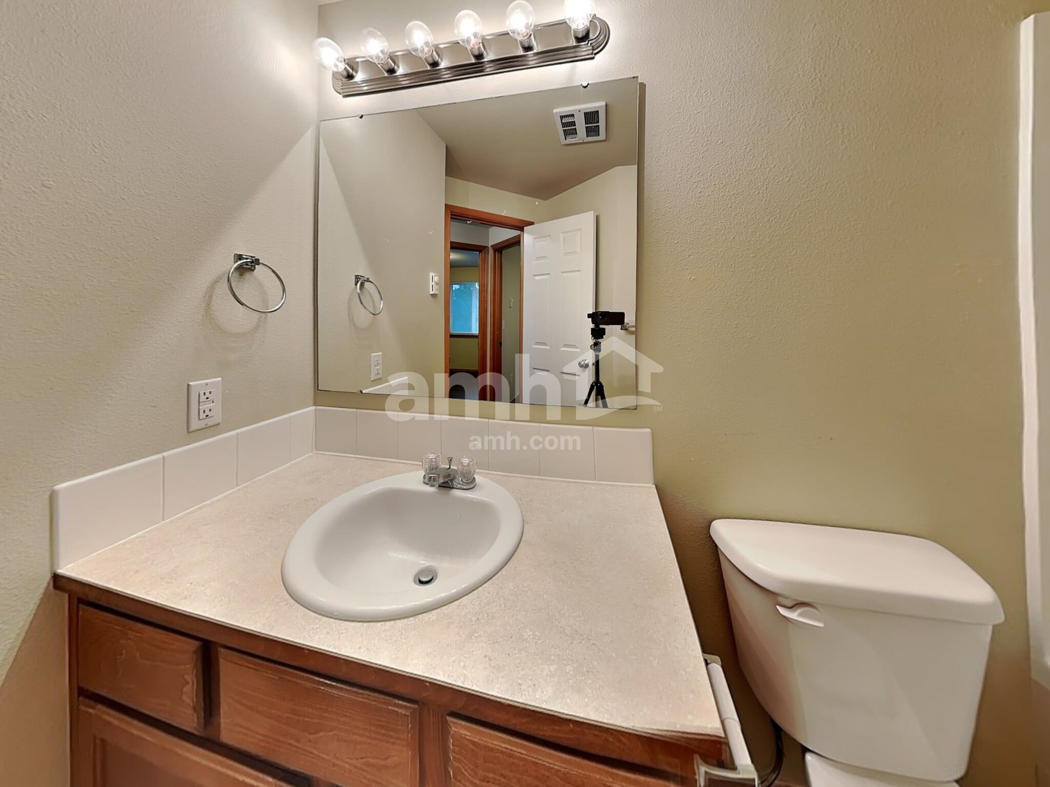 Building Photo - 5221 166th Street Ct E