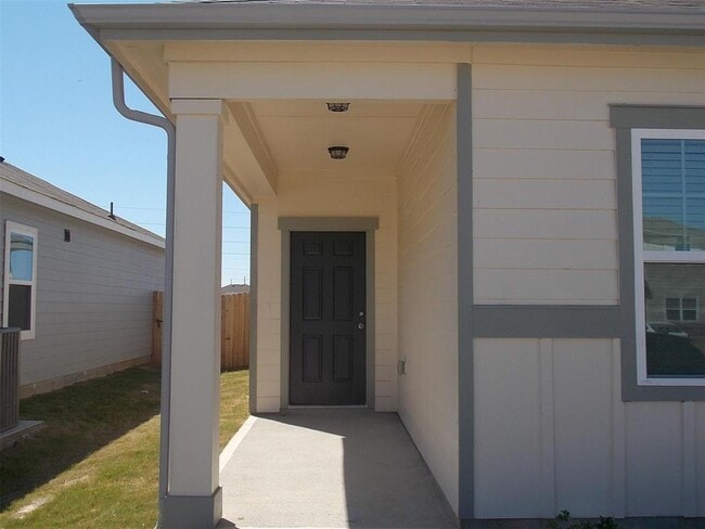 Building Photo - 1028 Long Bay Ct