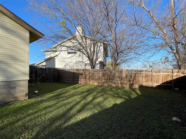 Building Photo - 407 Parkhill Cove
