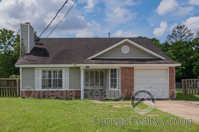 Primary Photo - 900 Mister Dr