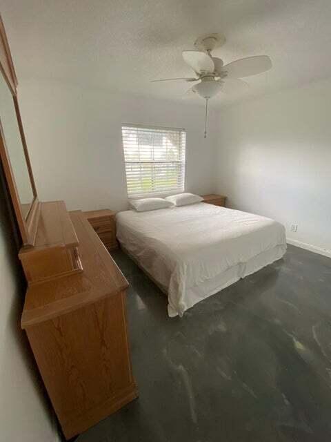 Building Photo - 9596 Richmond Cir