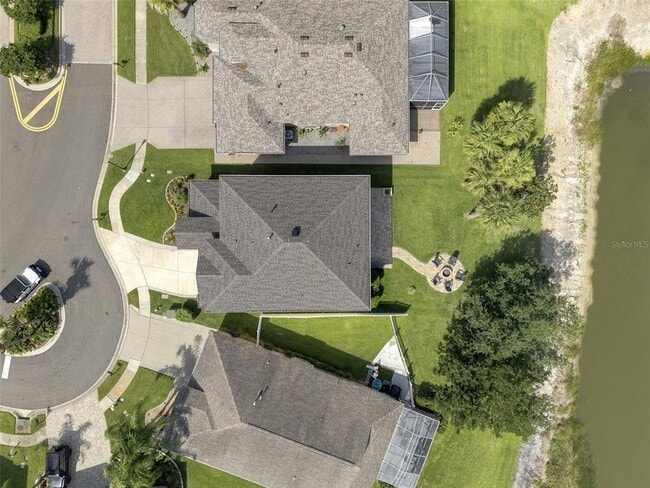 Building Photo - 2734 Silvermoss Dr