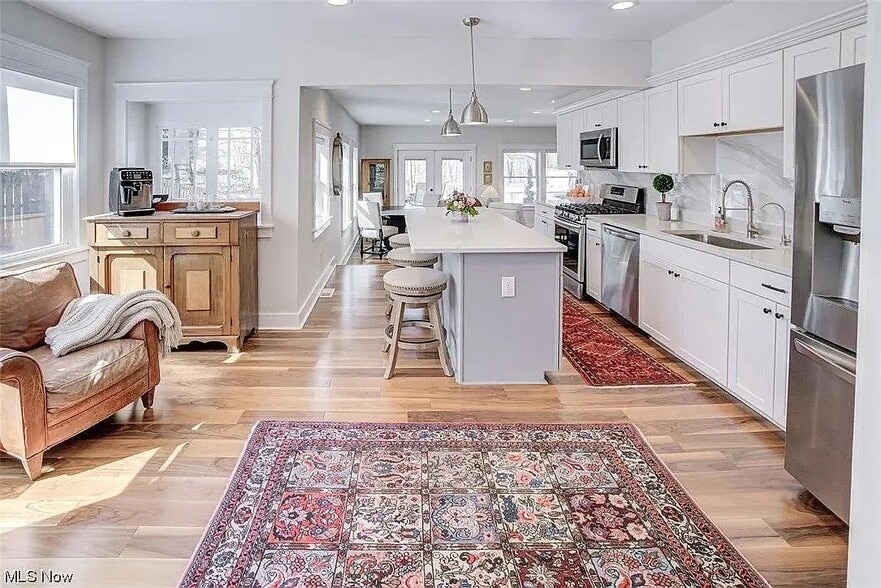 Building Photo - 343 E Garfield Rd