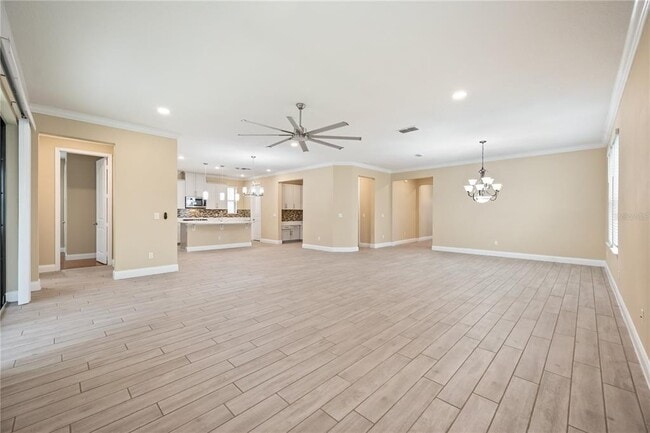Building Photo - 8348 Vivaro Isle Way