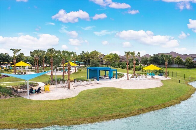Building Photo - 1510 Park Path Dr