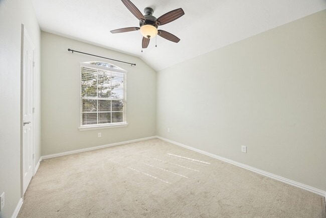 Building Photo - 24710 Hikers Bend Dr