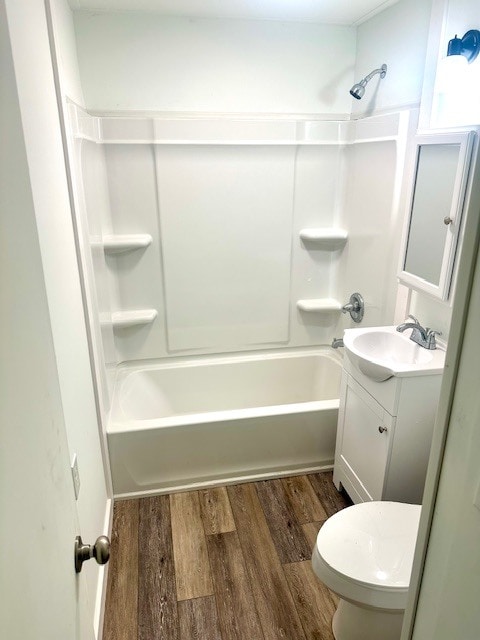 Building Photo - 715 W Wood St