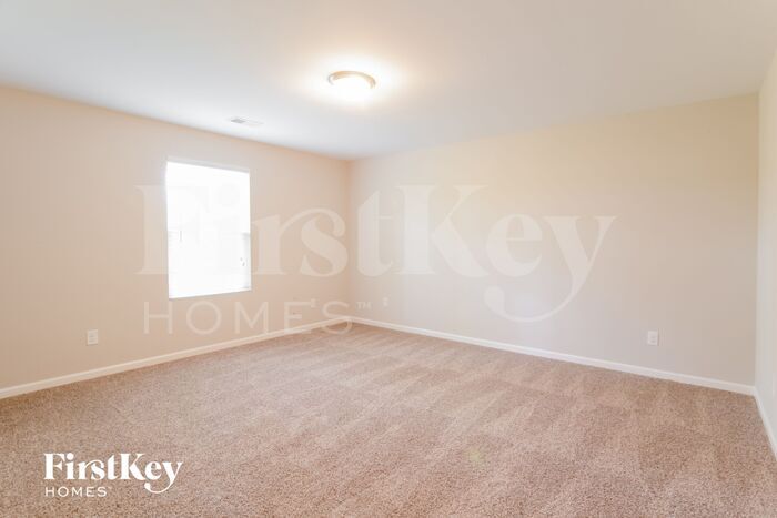 Building Photo - 313 Dunlin Dr
