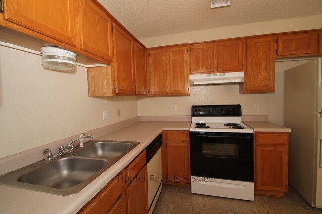 Building Photo - Southwest Killeen!