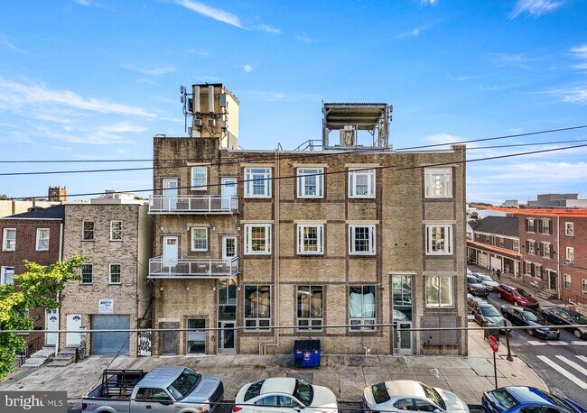 Primary Photo - 1201 S 5th St