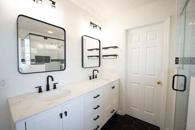 Building Photo - Available Now!