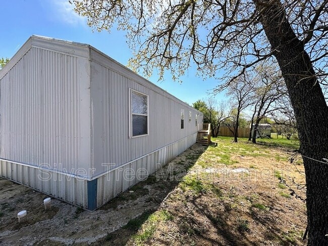 Building Photo - 260 Lark Meadow Dr