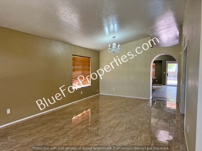 Building Photo - 3011 W Corte Olivia