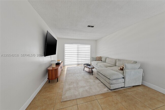 Building Photo - 11336 SW 69th Ln
