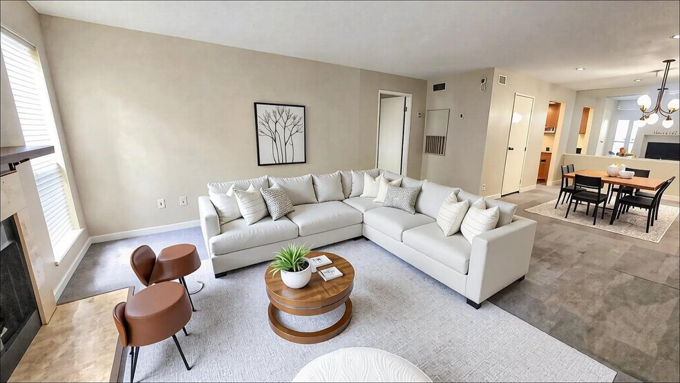 Building Photo - 7400 Bellerive Dr