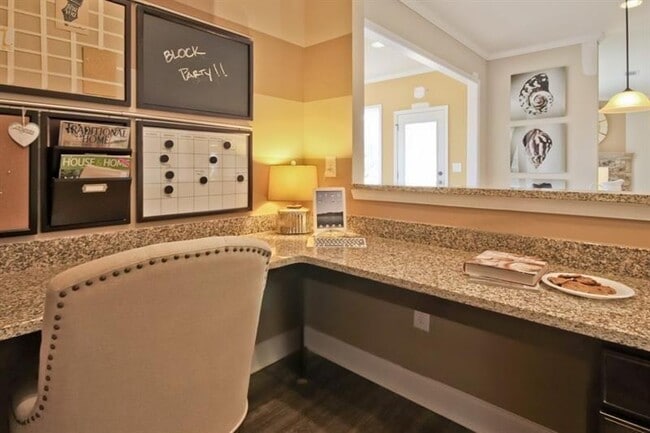 Building Photo - 1316 Calistoga Way