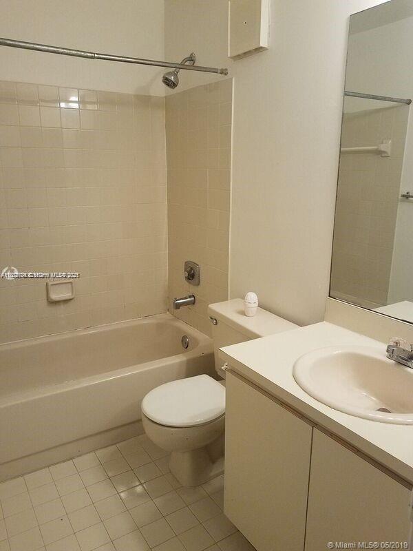 Building Photo - 6845 SW 45th Ln