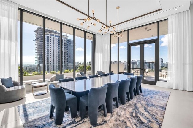 Building Photo - 275 1st Ave S