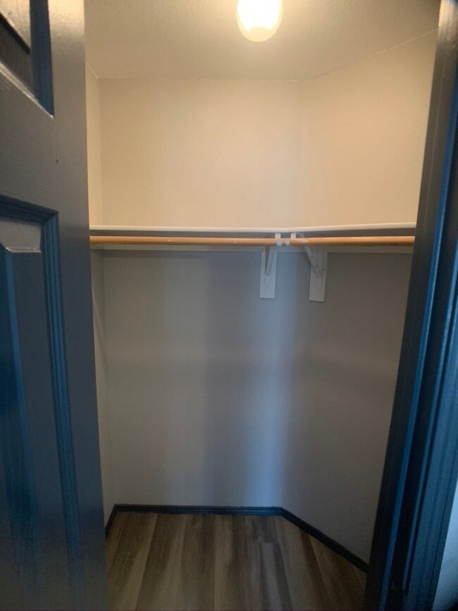 Building Photo - 7247 Irish Valley Trail