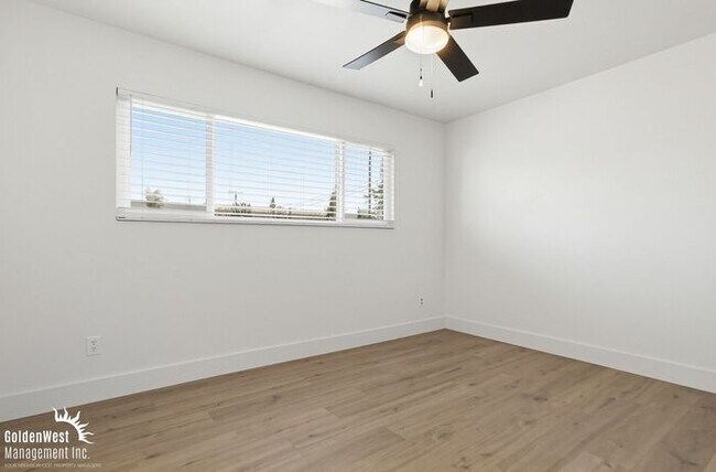 Building Photo - Beautifully Remodeled 3Bdm 2Ba Home in Prime Imperial Beach Location!