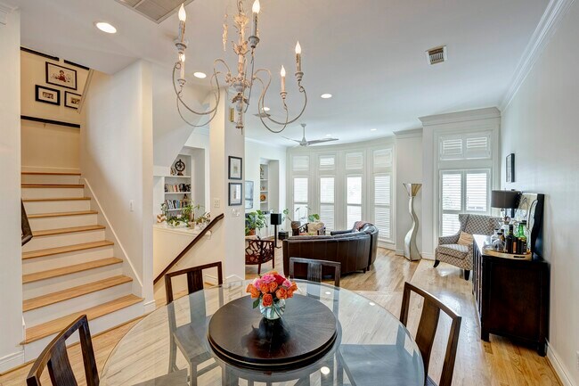 Building Photo - 5014 Mellon St