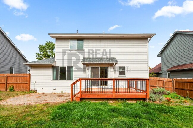 Building Photo - 8912 Highland Oaks Dr