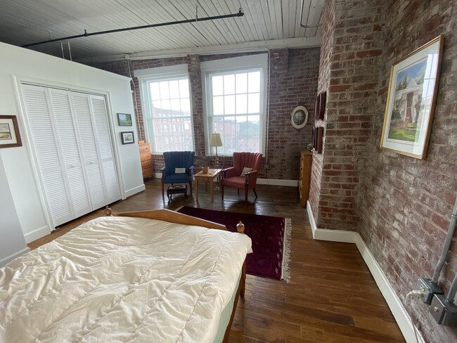 Bedroom 1 - 901 Jefferson St