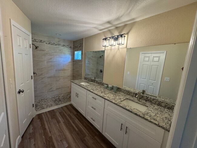 Building Photo - Brand New Home for Rent located in a quite setting