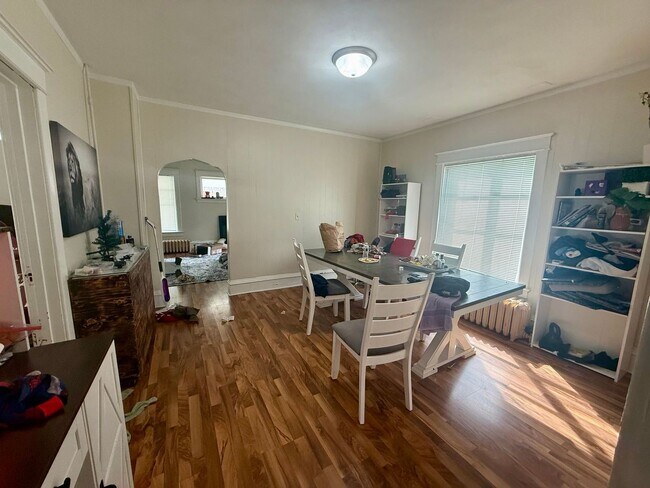 Building Photo - 1222 Prospect Ave