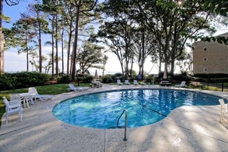Building Photo - FULLY FURNISHED NORTH END HILTON HEAD CONDO – AVAILABLE NOW