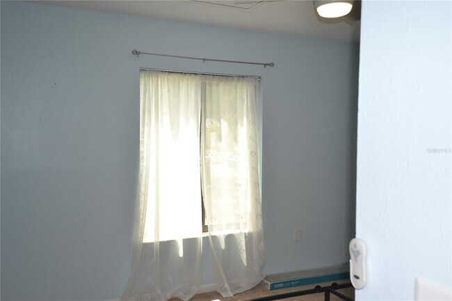 Building Photo - 3232 Lake Pine Way E