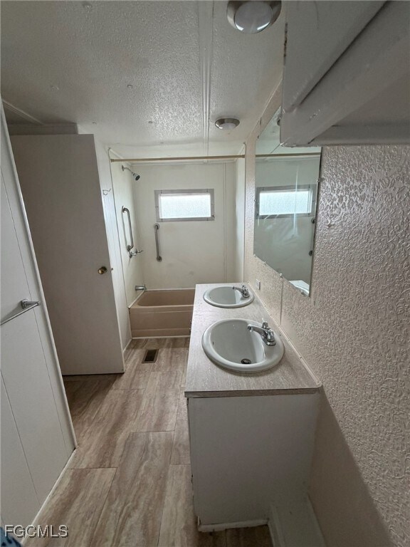 Building Photo - 248 Flame Ln