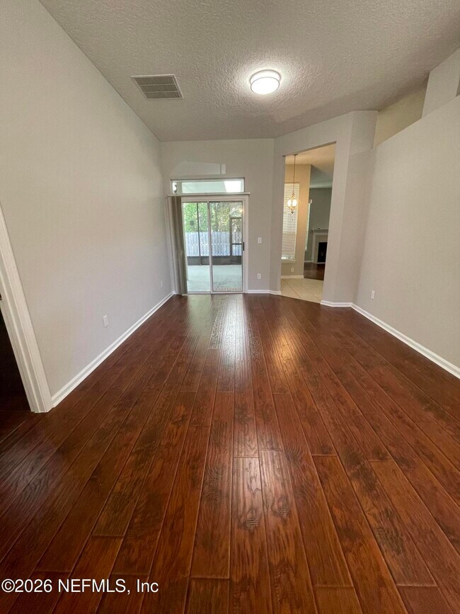 Building Photo - 432 Sparrow Branch Cir