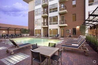 Building Photo - 1 bedroom in Dallas TX 75204