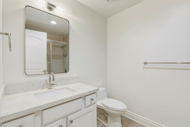 Building Photo - Massive Three Bedroom Two Bath Condo Available now!