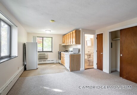 Building Photo - 9 Chester St