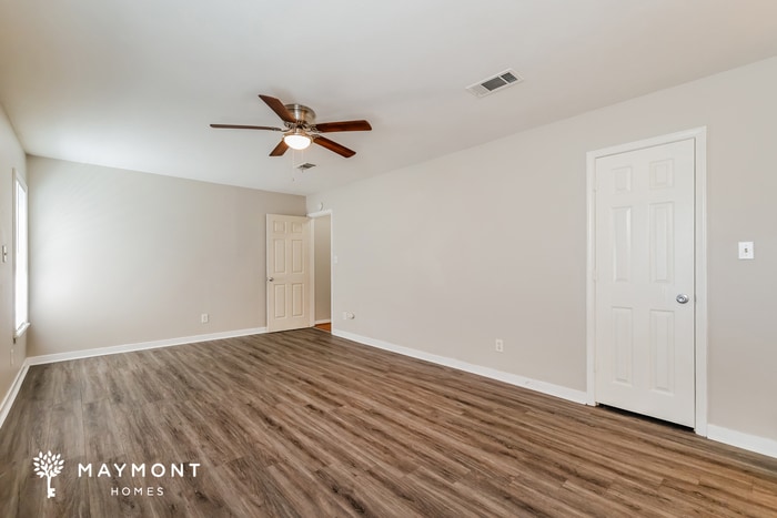 Building Photo - 525 Stonecreek Dr